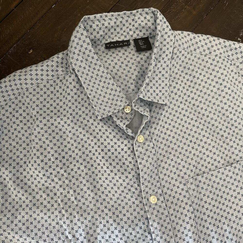 Tahari Shirt Mens Large Blue Geometric Linen Short Sleeve Button Front Casual
